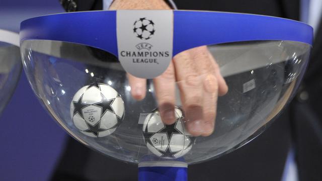 挠脚心vk